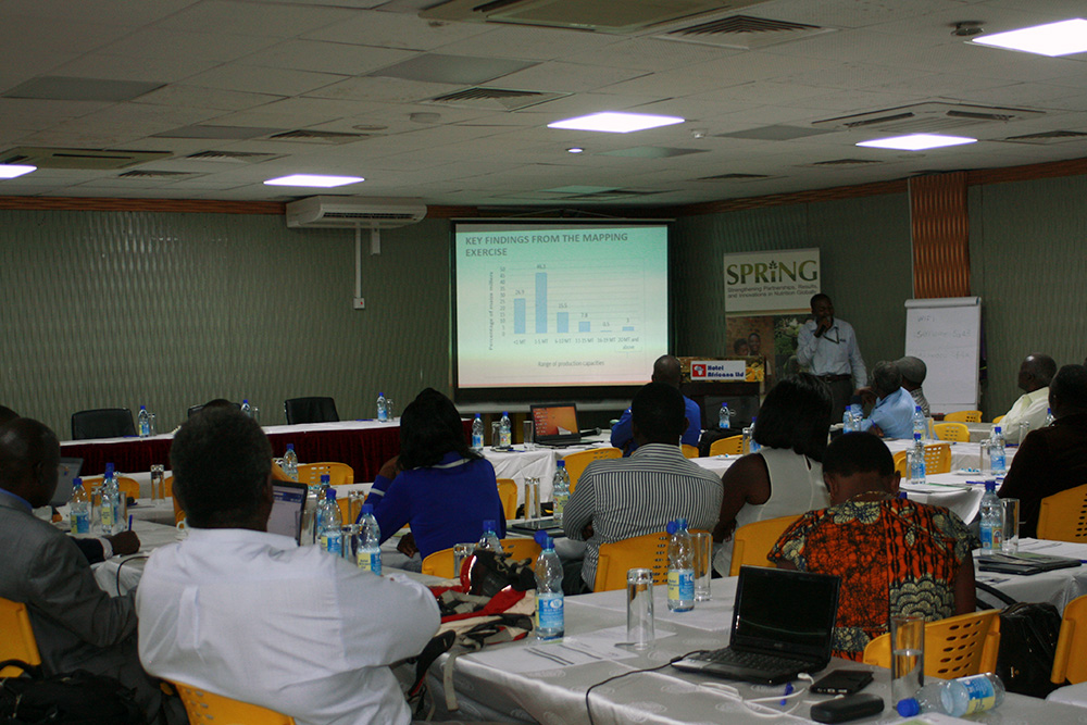 Mike Mazinga presents the results of the 2016 maize milling mapping exercise.
